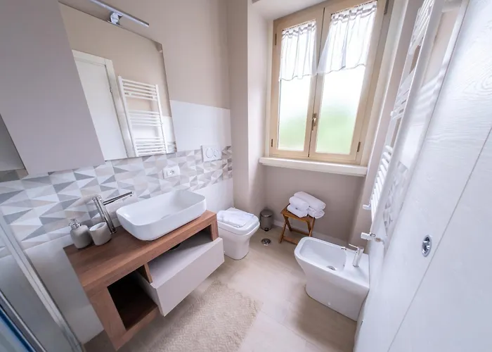 Smart & Cozy Loft Pigneto, Near The Center * רומא