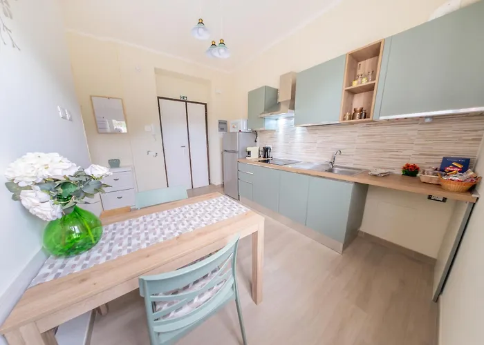 Smart & Cozy Loft Pigneto, Near The Center * רומא